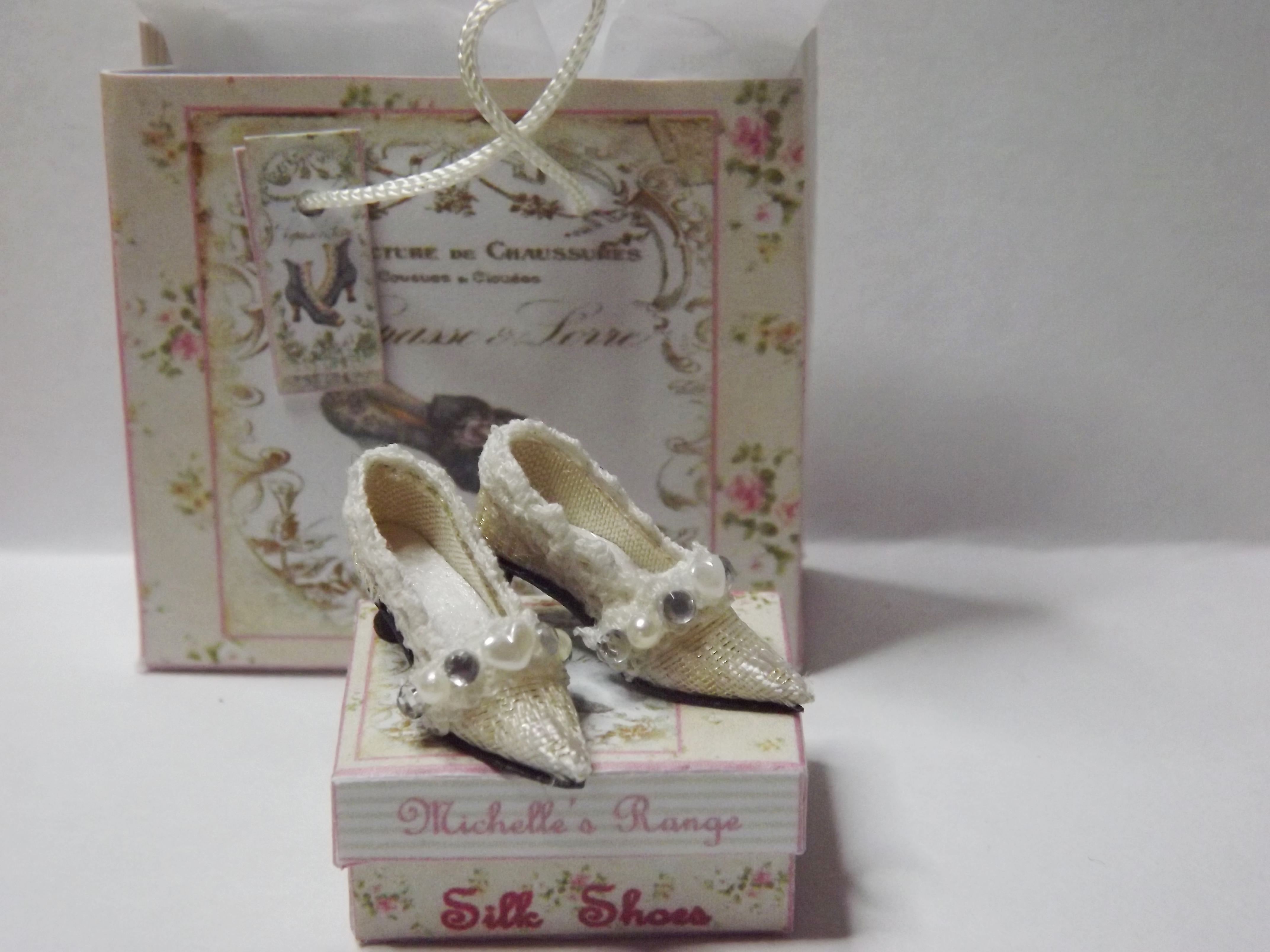 CREAM BROCADE SILK WEDDING SHOES